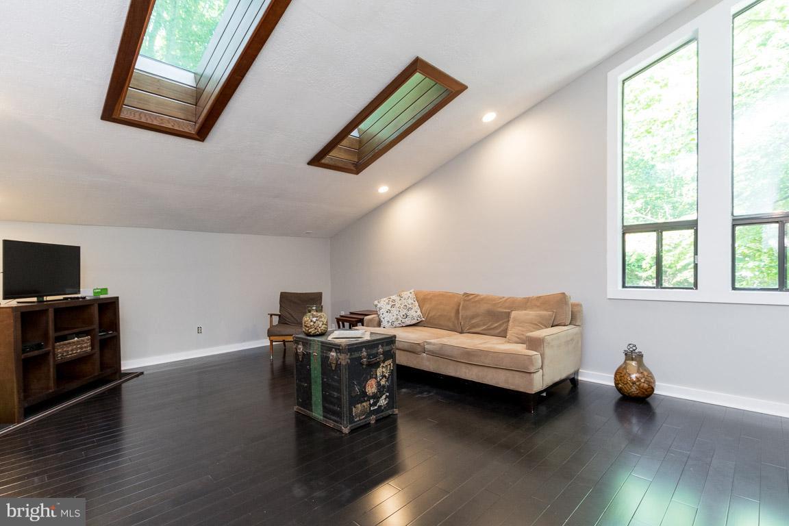 GREYSTONE - Residential