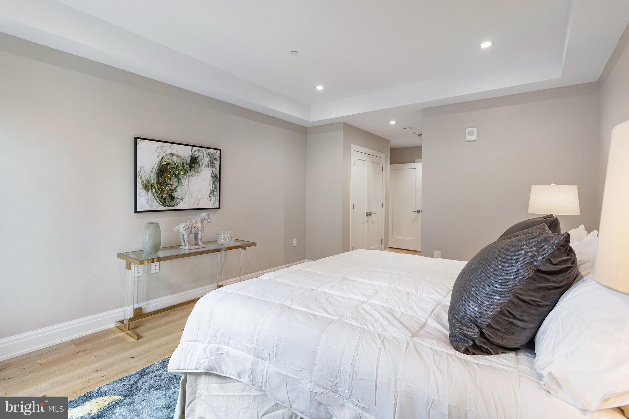 CHEVY CHASE - Residential Lease