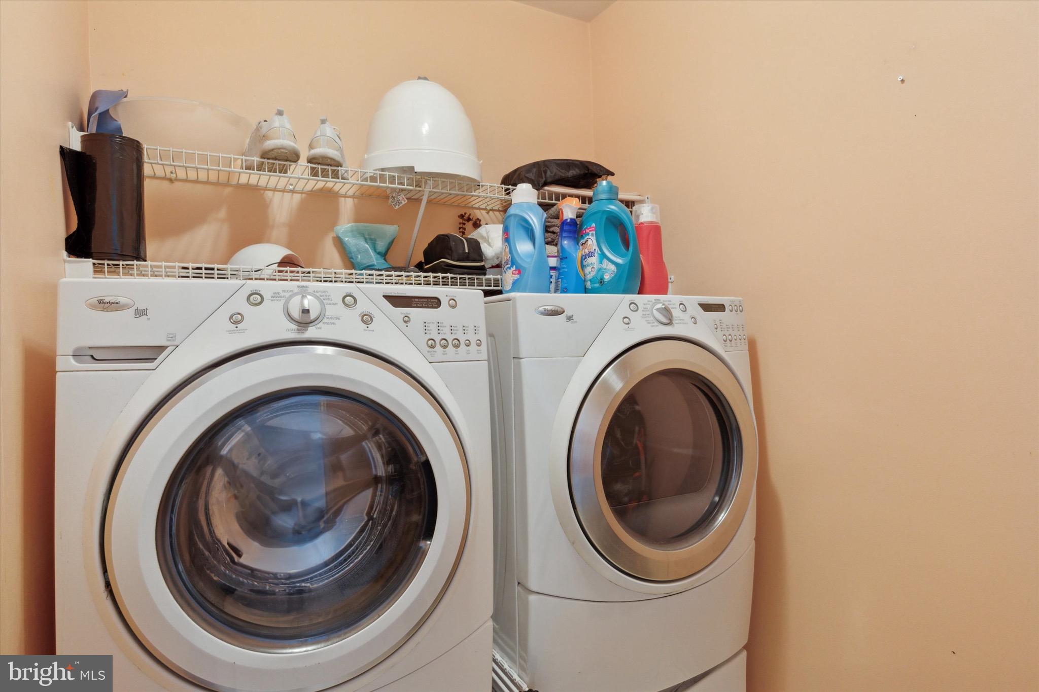 BLUE BELL CC - Residential Lease