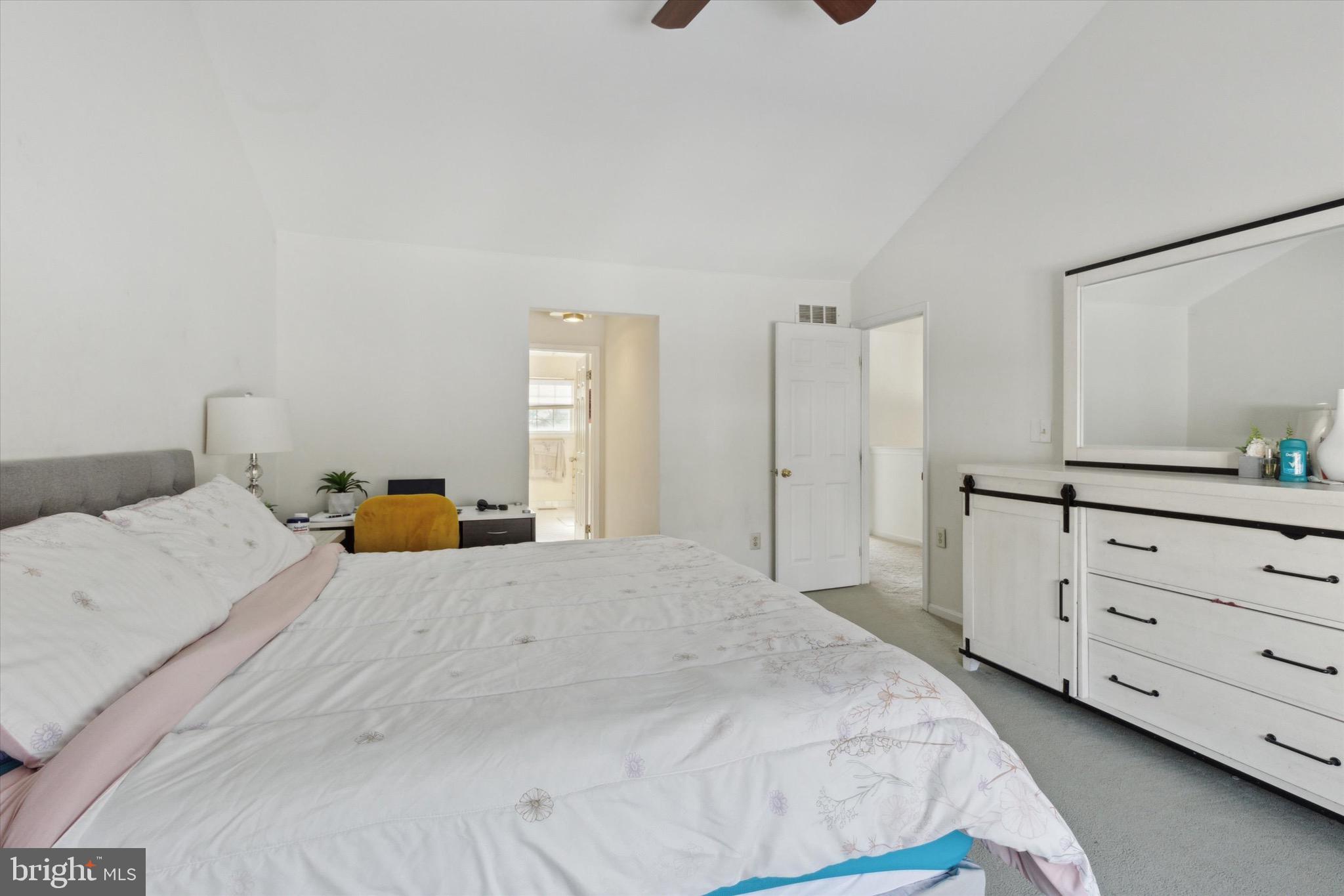 BLUE BELL CC - Residential Lease