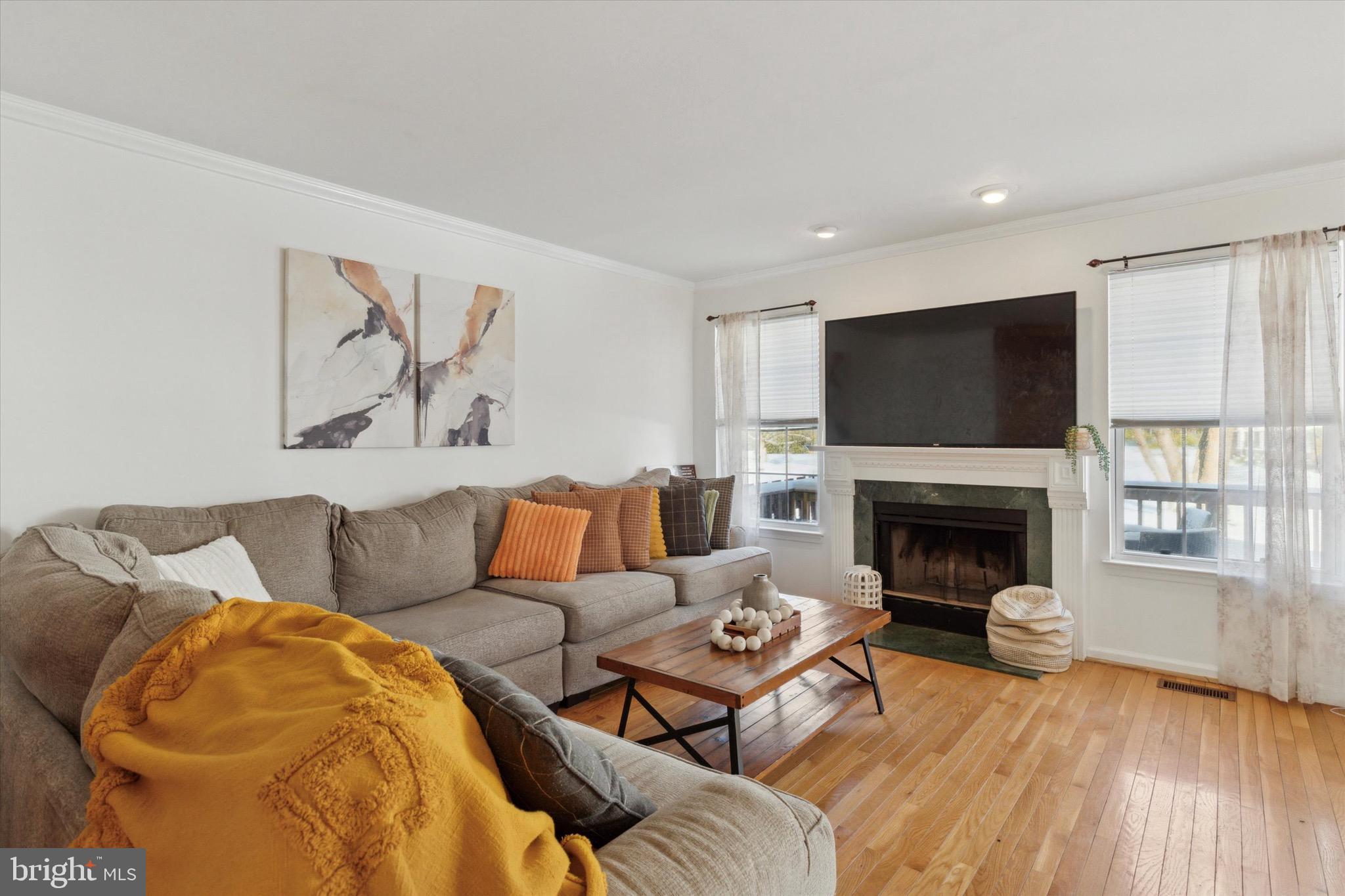 BLUE BELL CC - Residential Lease