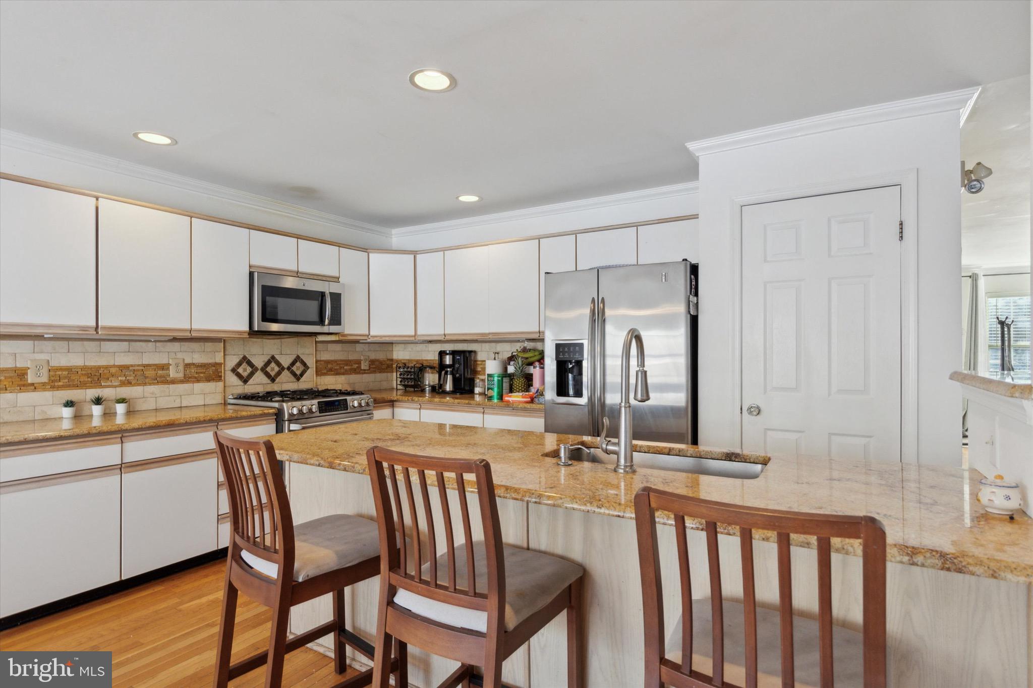 BLUE BELL CC - Residential Lease