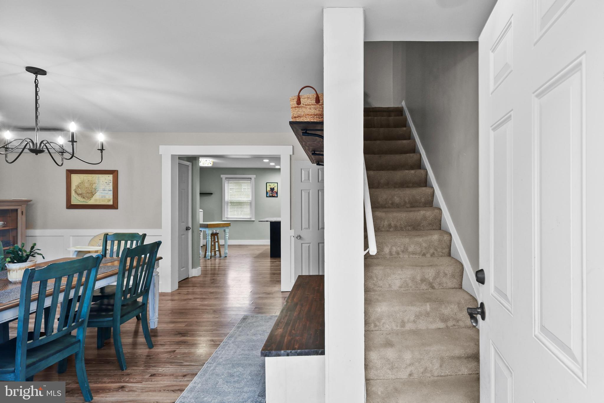 LAKE WALKER - Residential