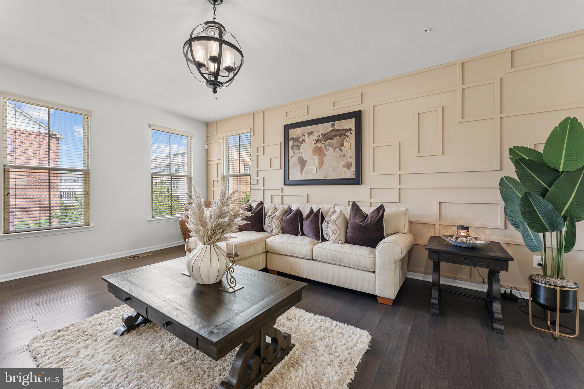 3700 MARLBOROUGH PLACE