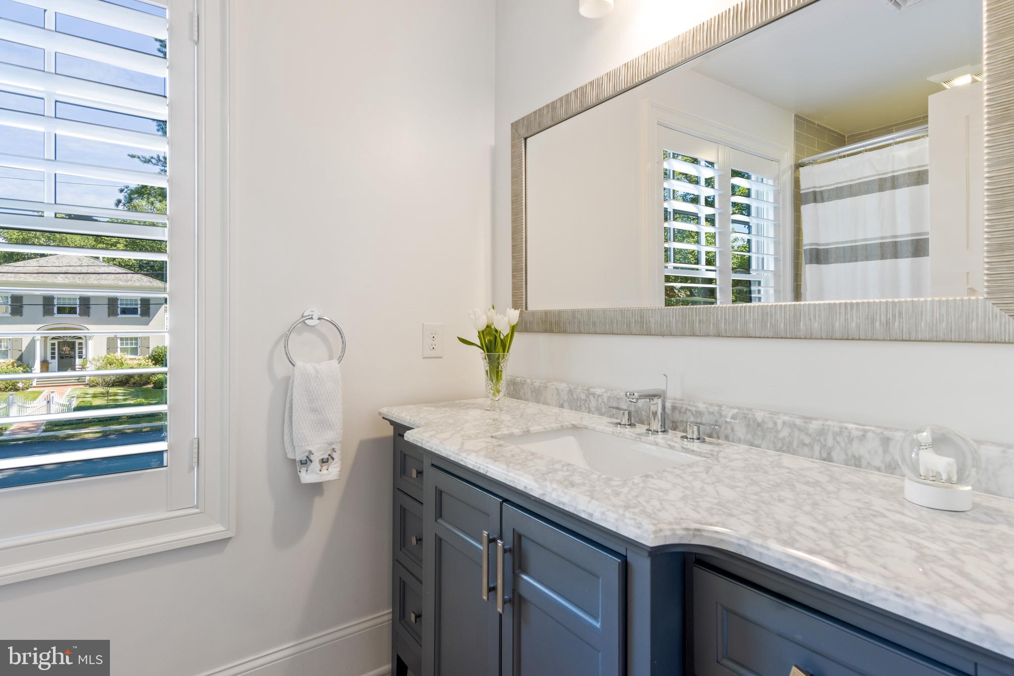 SOUTH WAYNE - Residential