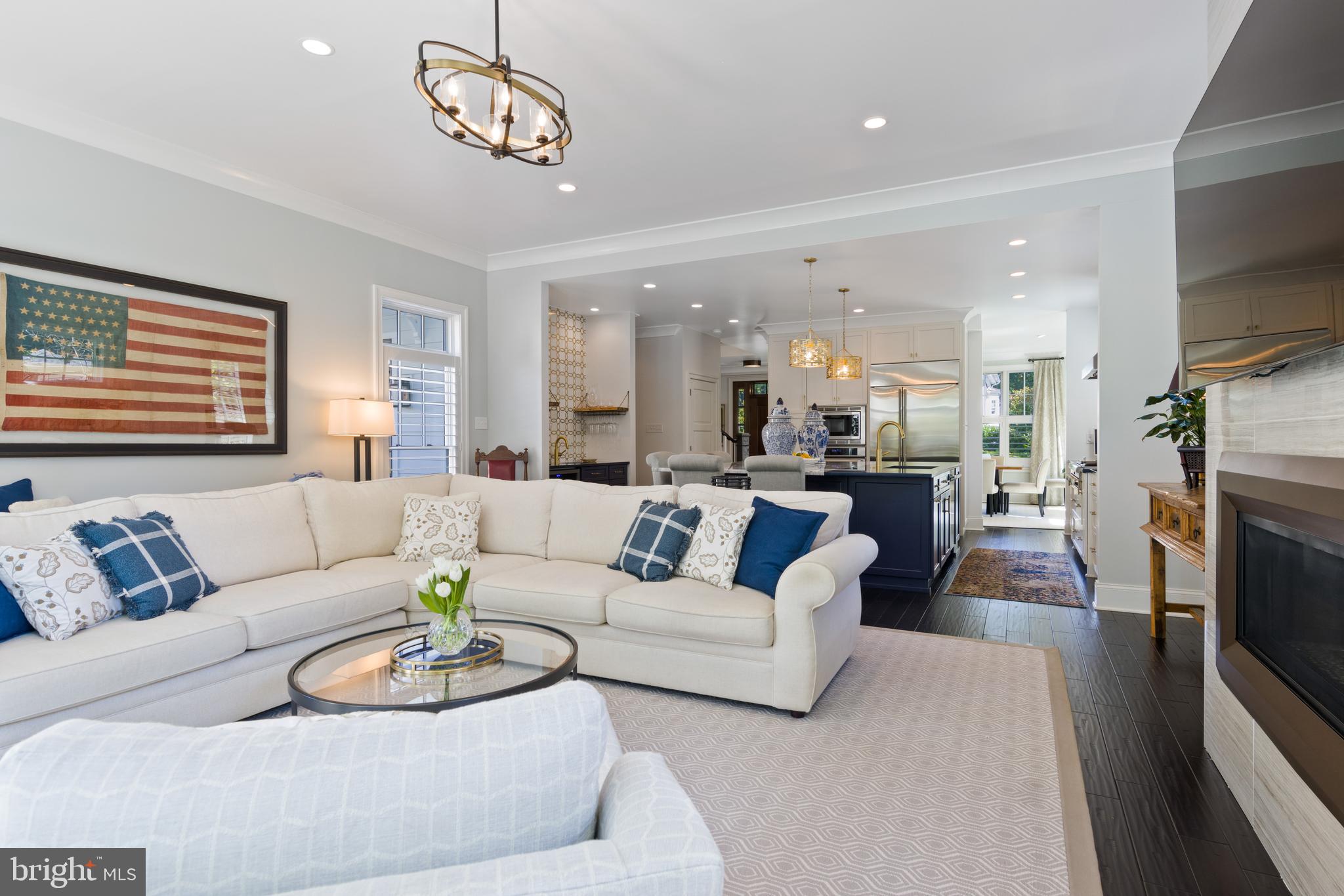 SOUTH WAYNE - Residential