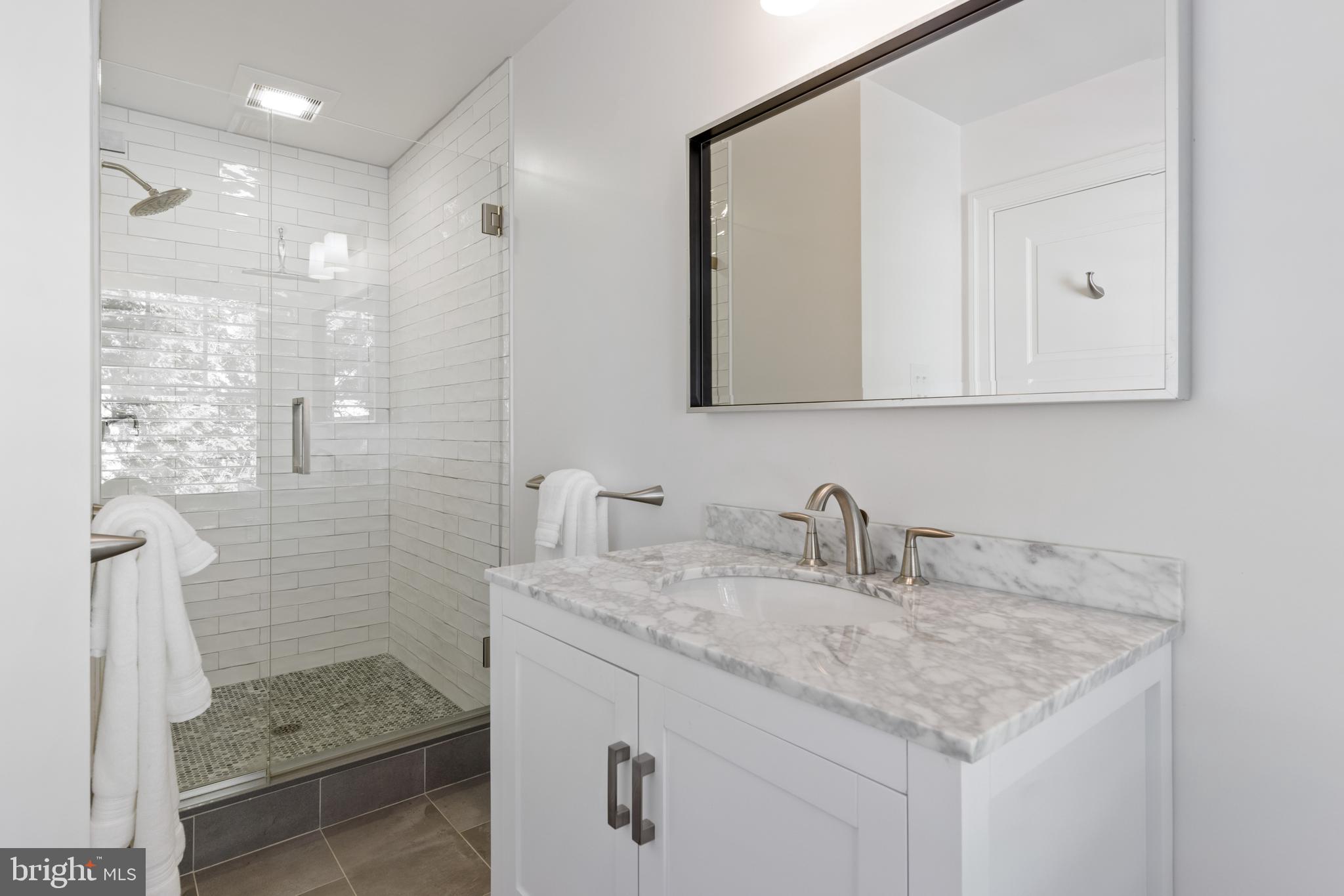 SOUTH WAYNE - Residential