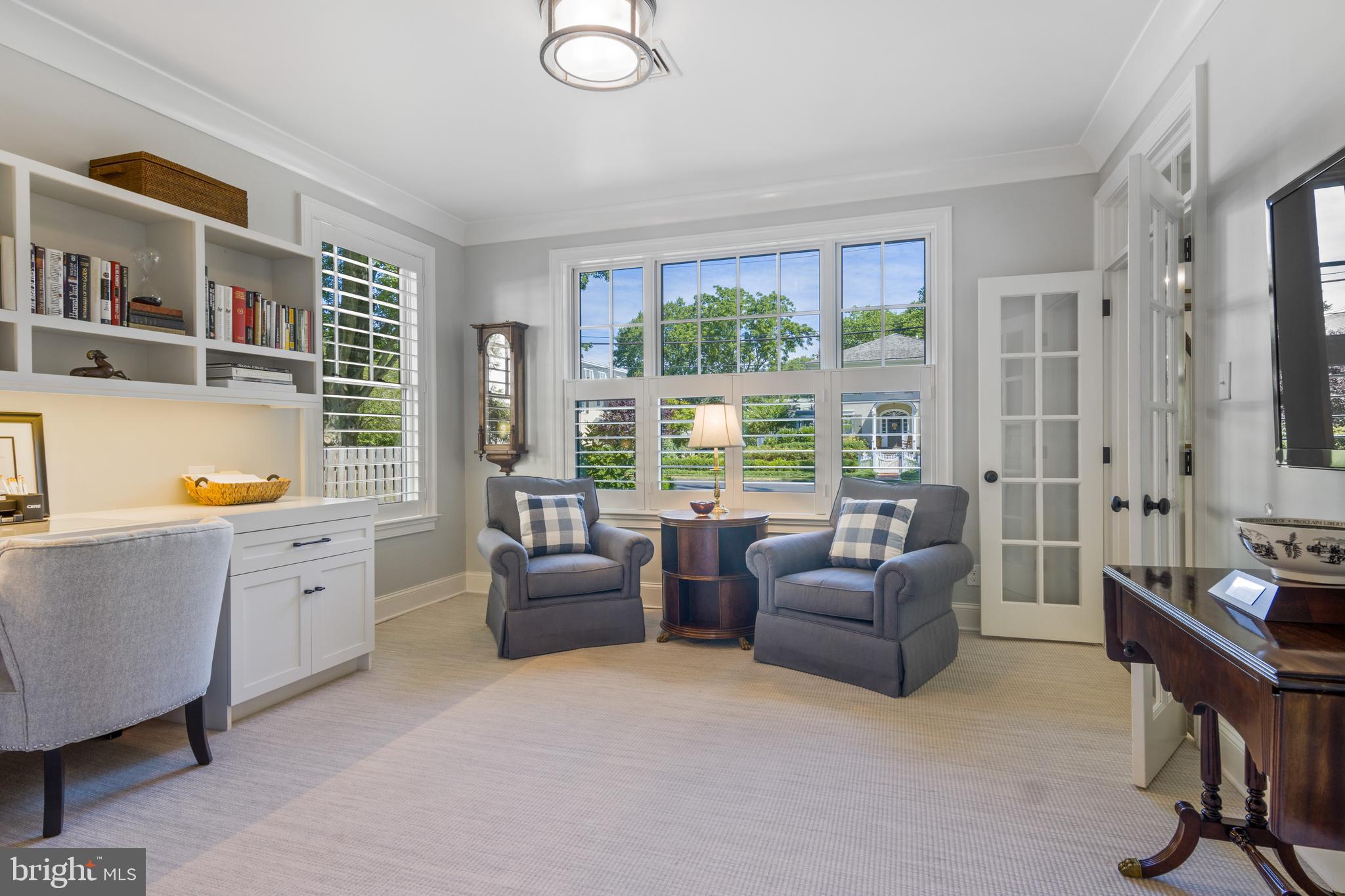 SOUTH WAYNE - Residential