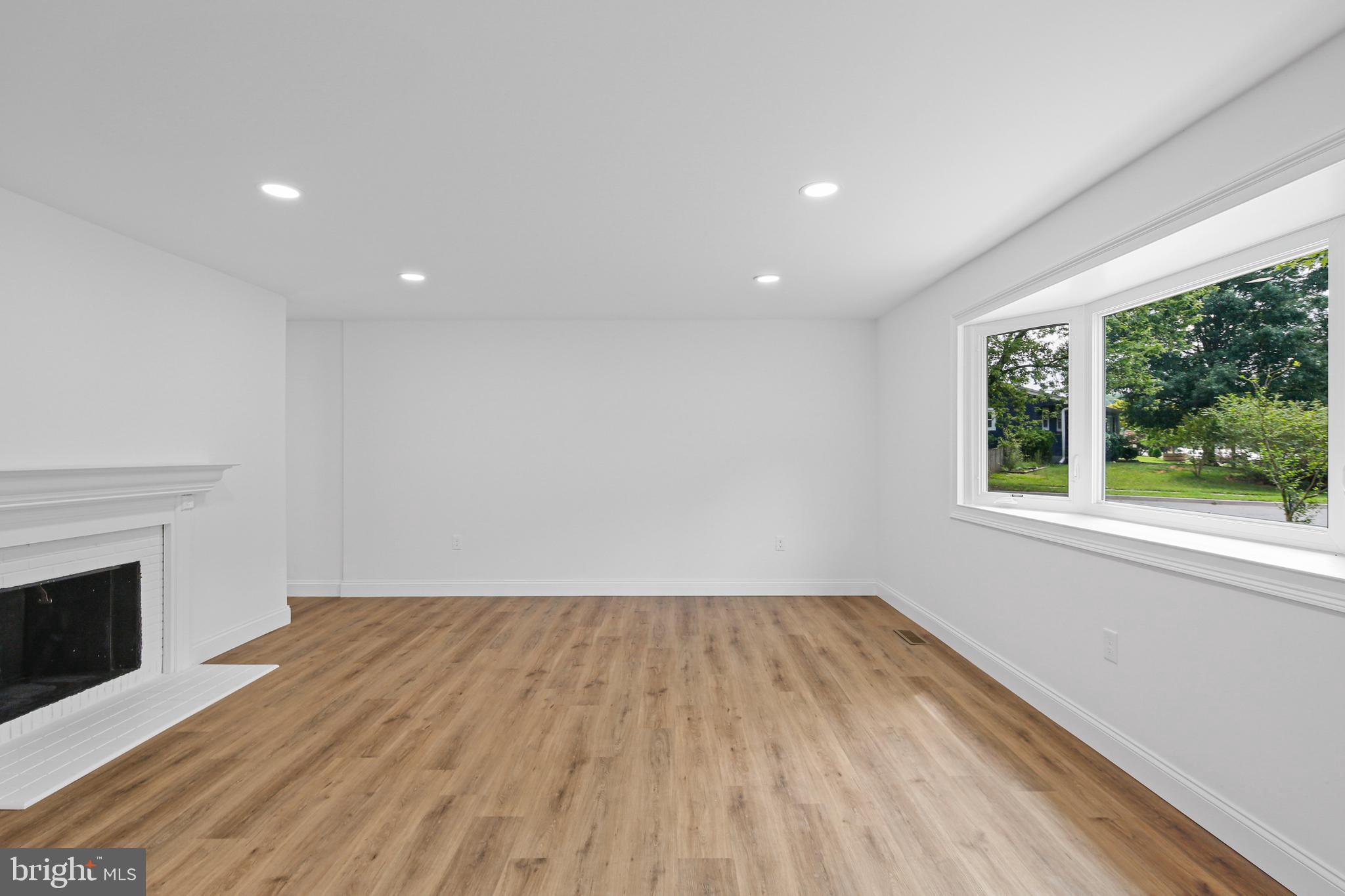 MARYLAND CITY - Residential