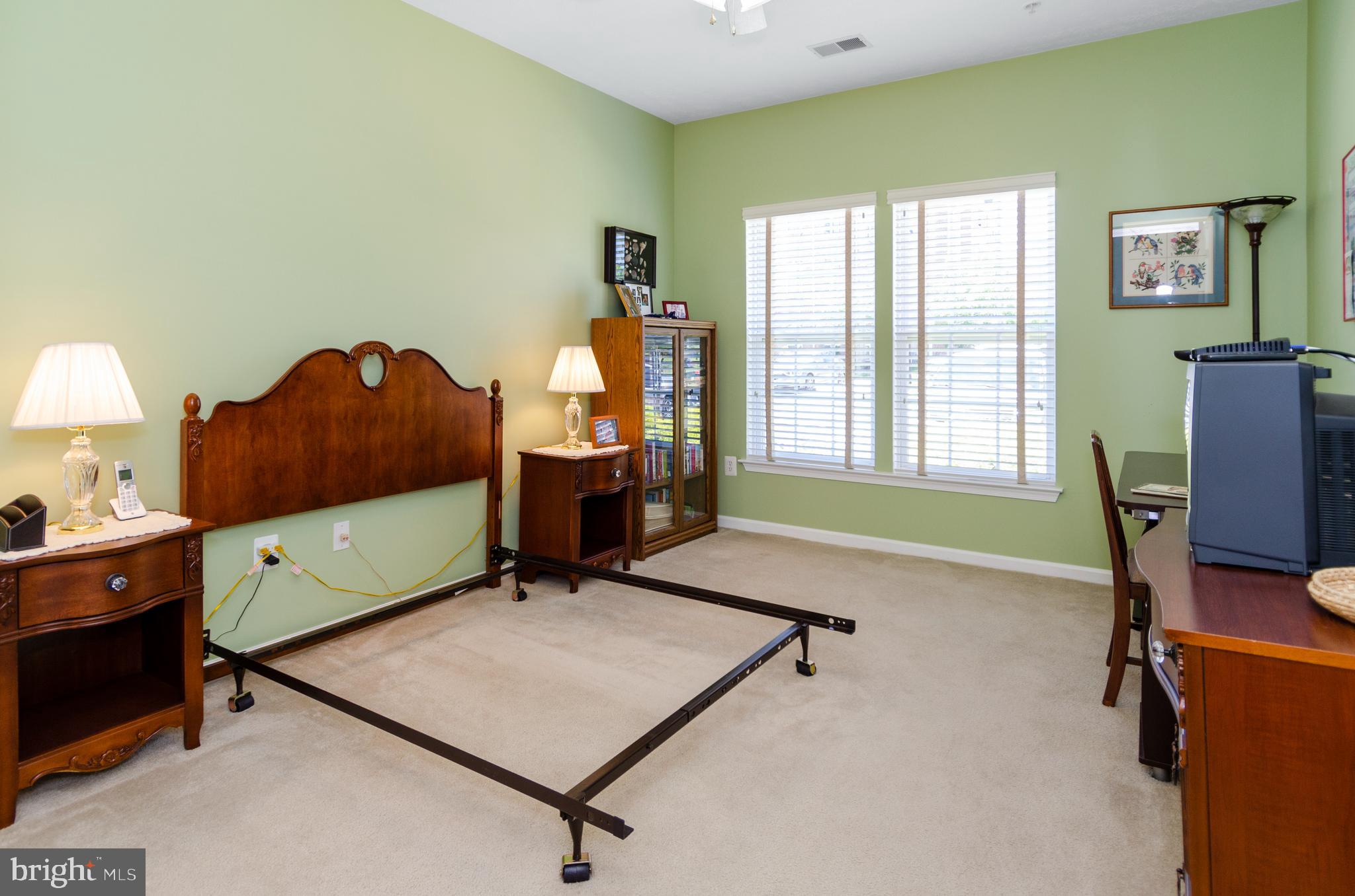 WINDSOR AT PERRY HALL FARMS - Residential