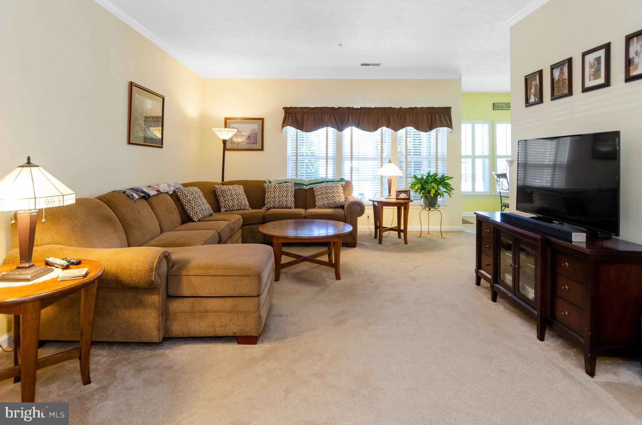 WINDSOR AT PERRY HALL FARMS - Residential