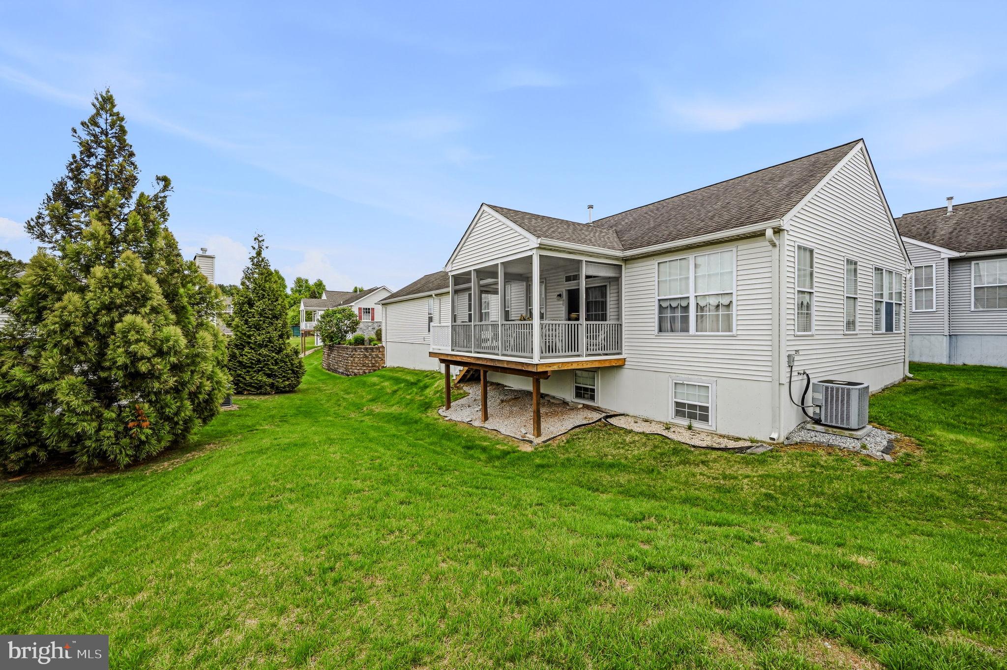 FOX HILL FARM - Residential