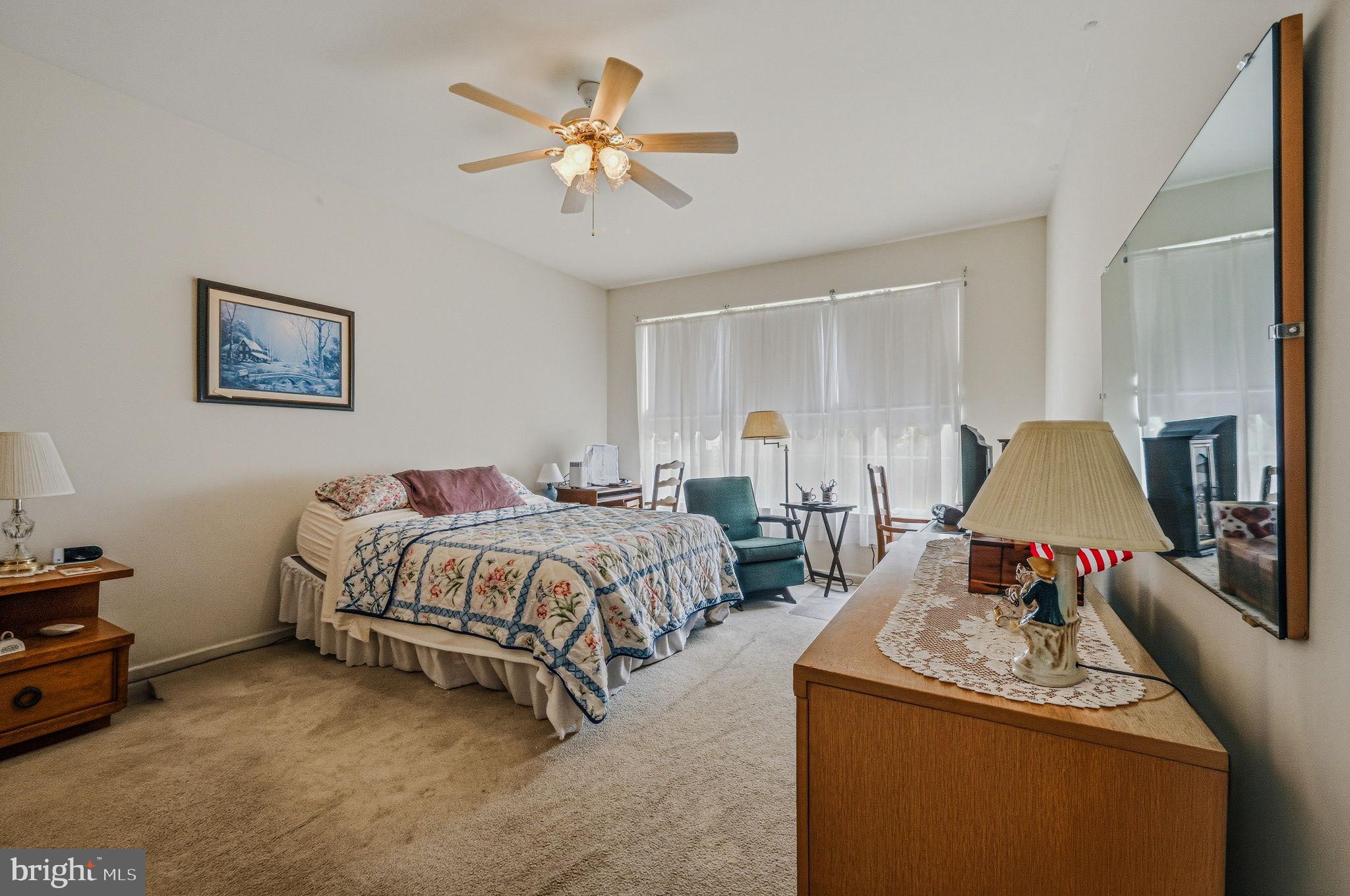 FOX HILL FARM - Residential