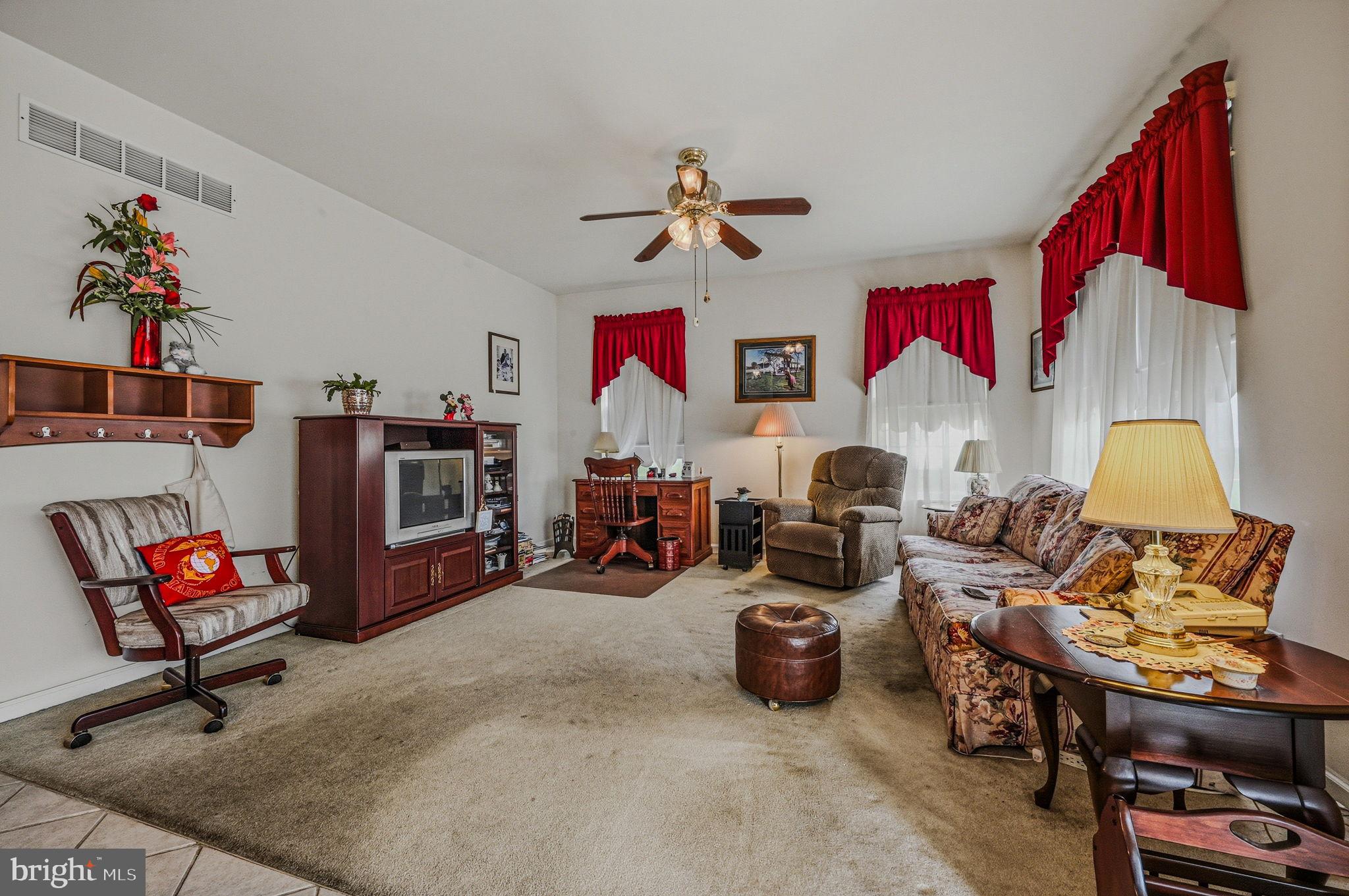 FOX HILL FARM - Residential