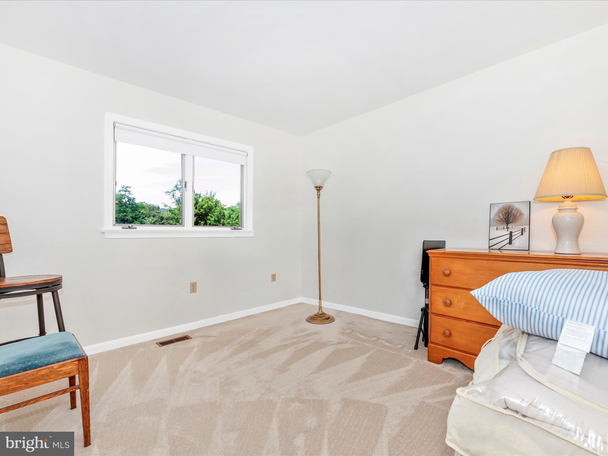 HILLSIDE ESTATES - Residential