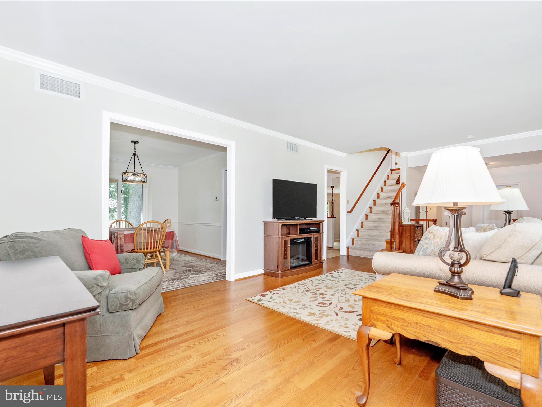 HILLSIDE ESTATES - Residential