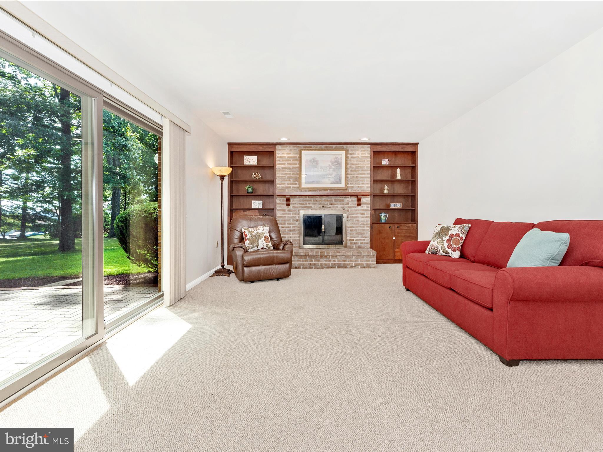 HILLSIDE ESTATES - Residential