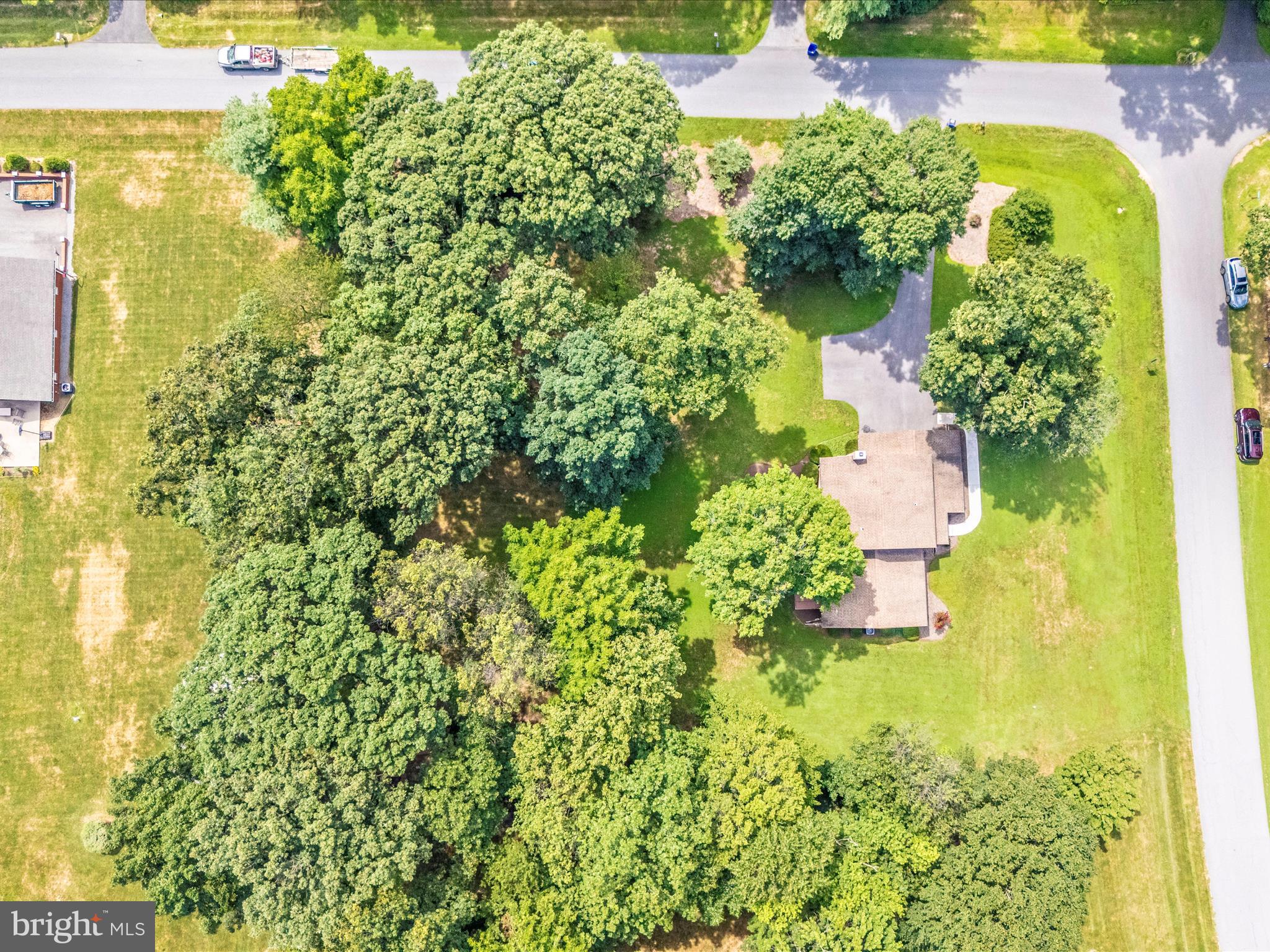 HILLSIDE ESTATES - Residential