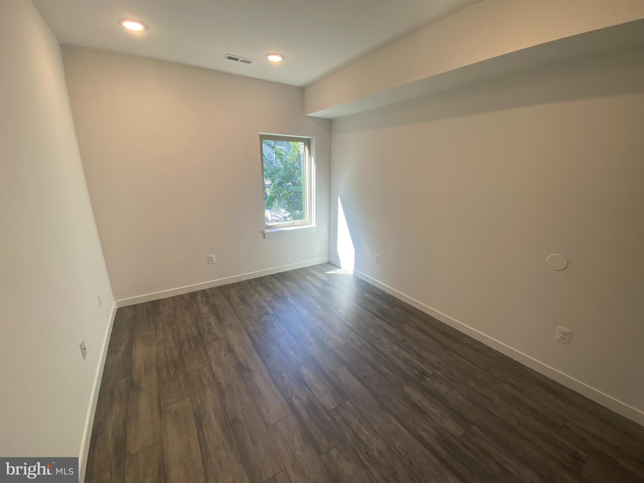 COBBS CREEK - Residential Lease