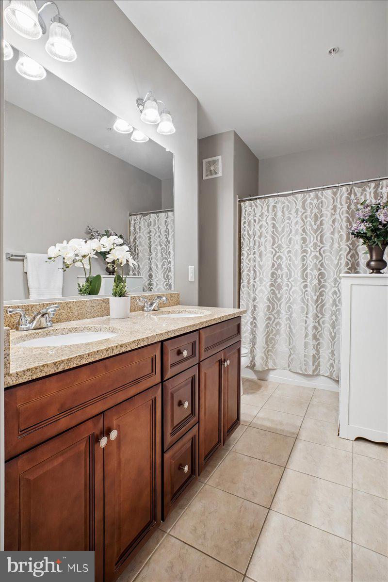 MERCER PARK CONDOMINIUM - Residential