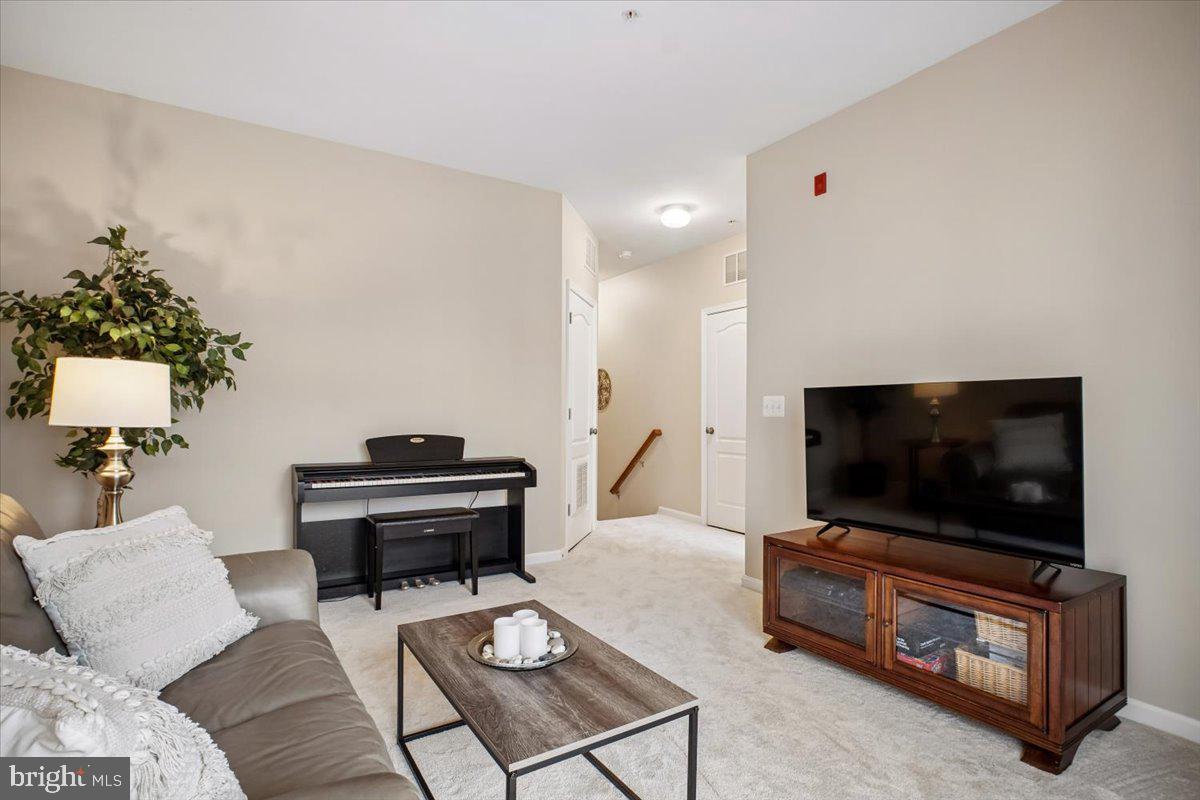 MERCER PARK CONDOMINIUM - Residential