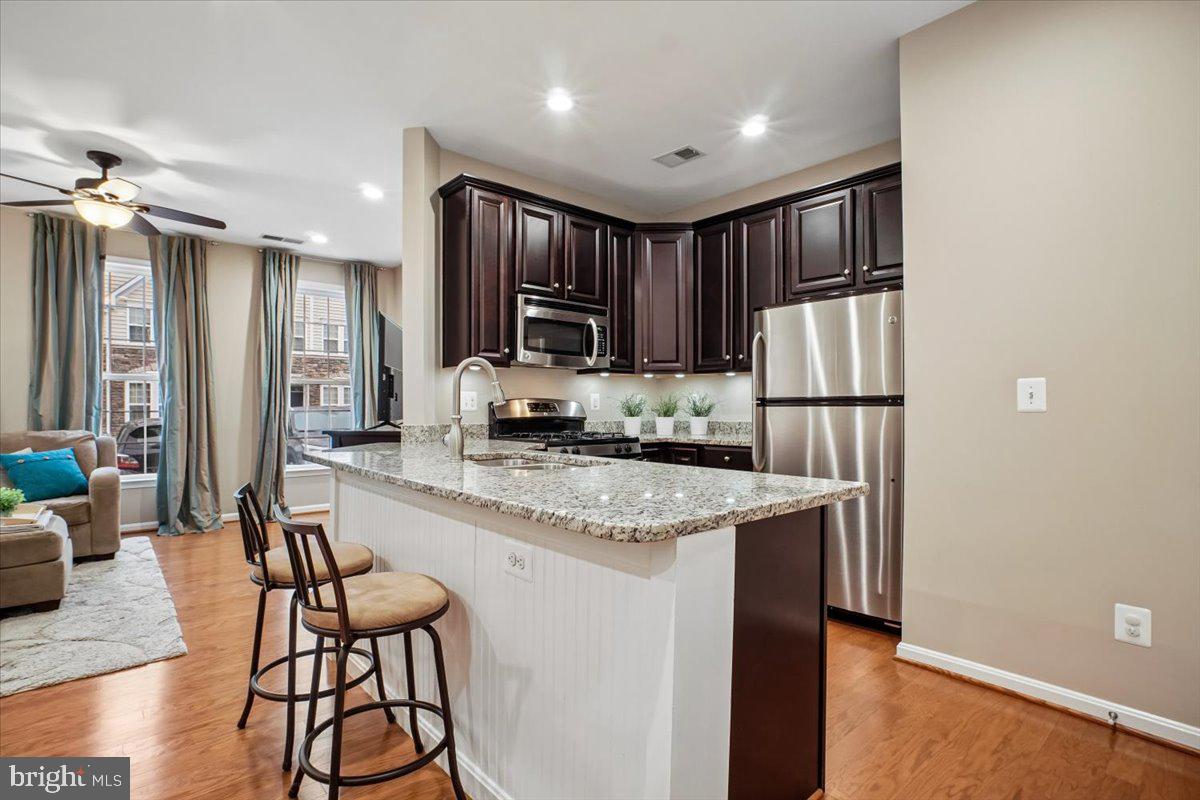 MERCER PARK CONDOMINIUM - Residential