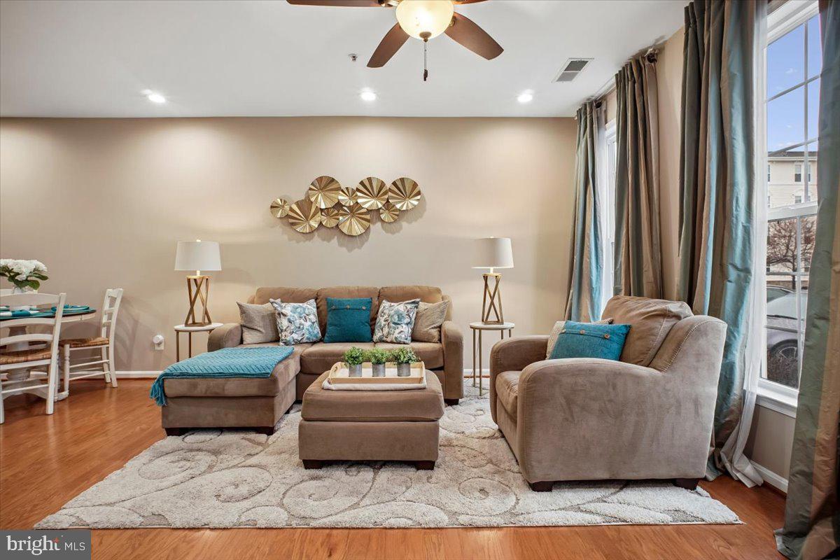 MERCER PARK CONDOMINIUM - Residential