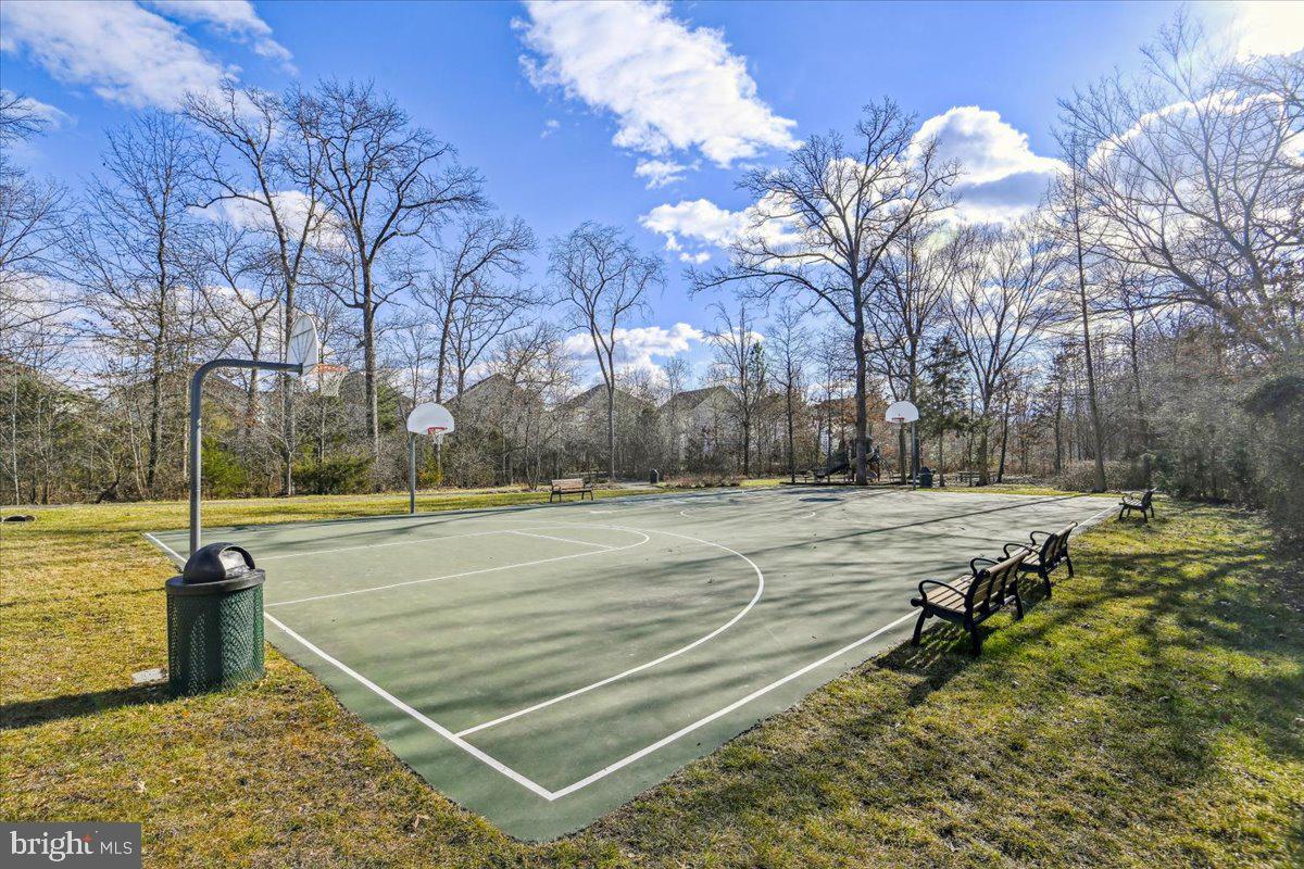 MERCER PARK CONDOMINIUM - Residential