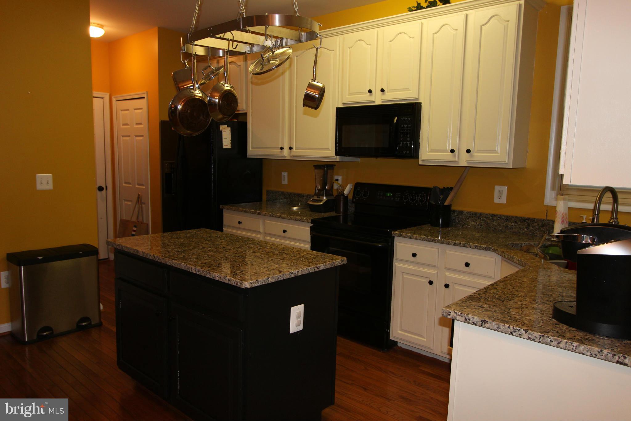 ROSEBERRY - Residential