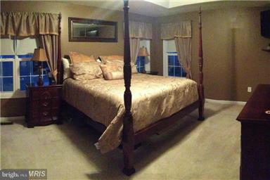 ROSEBERRY - Residential