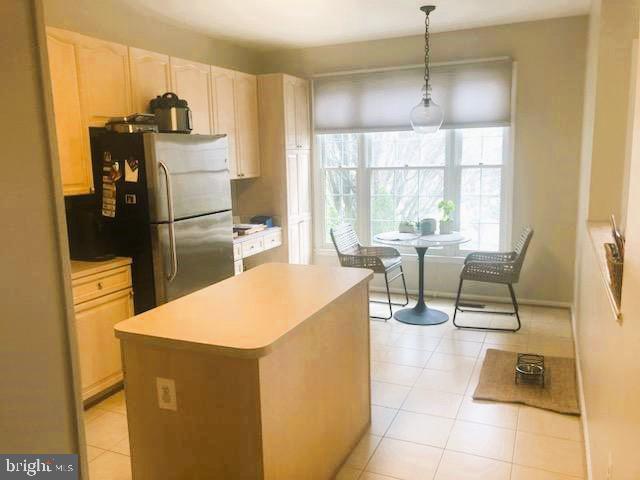 WINDSOR PARK - Residential Lease