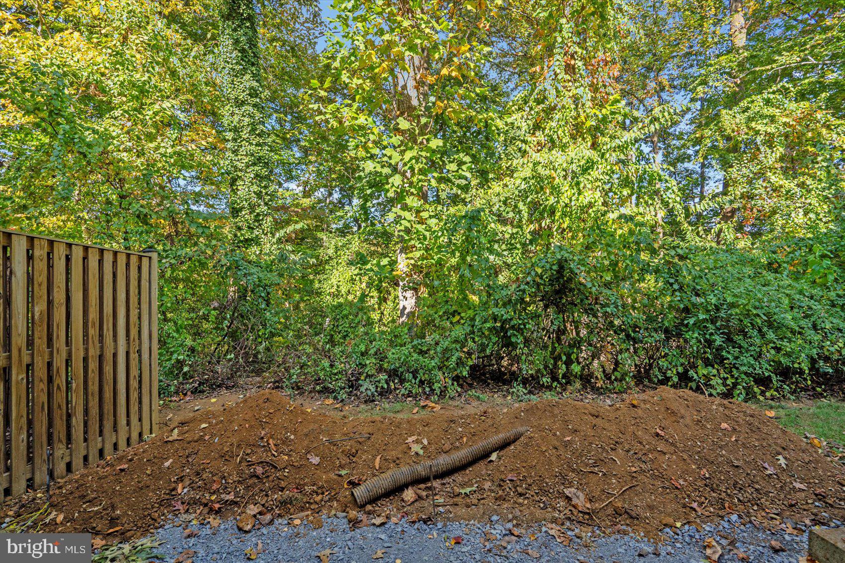 OAKMONT - Residential Lease