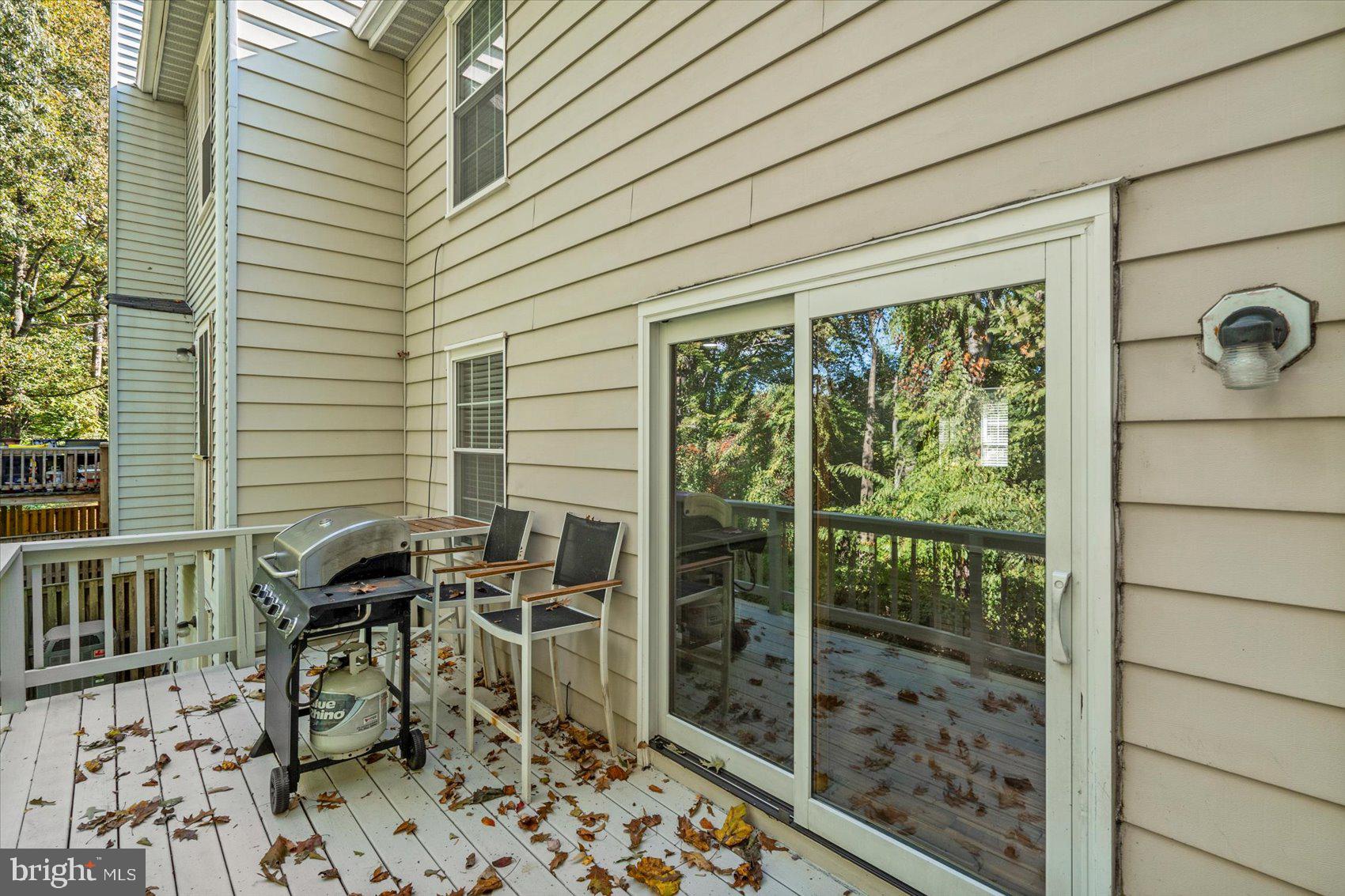 OAKMONT - Residential Lease