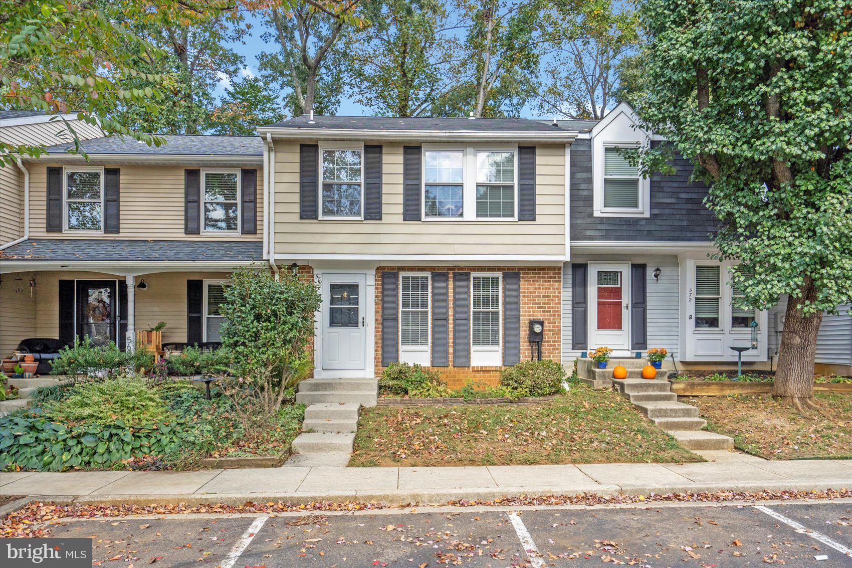 OAKMONT - Residential Lease