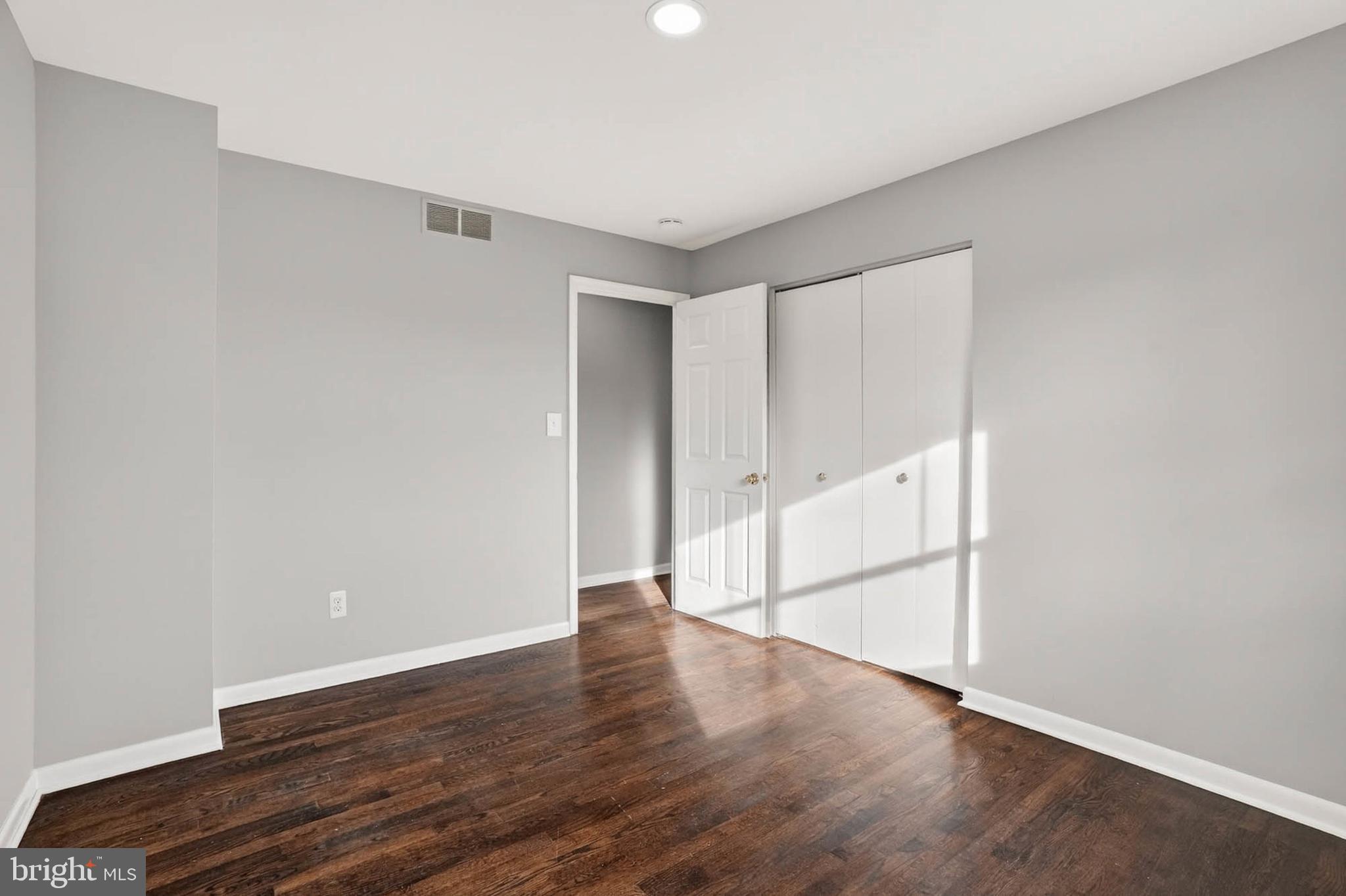 CAMPUS GREEN - Residential Lease