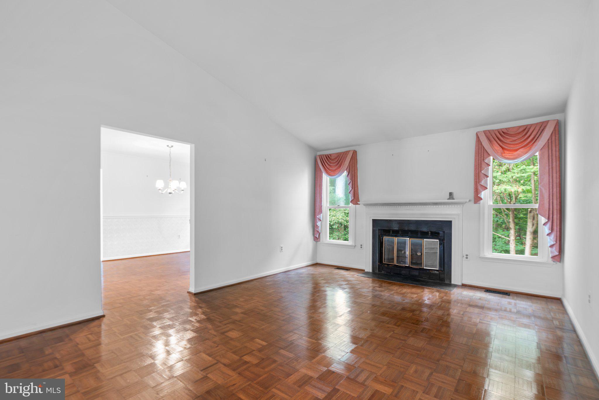 HERITAGE HARBOUR - Residential