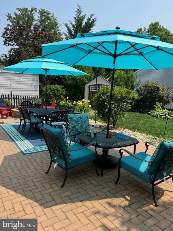 812 PEPPARD DRIVE