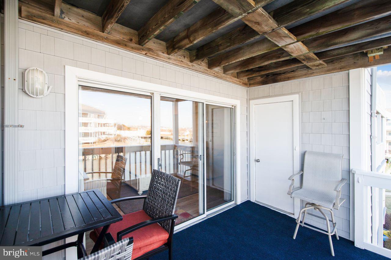 HIDDEN HARBOR - Residential