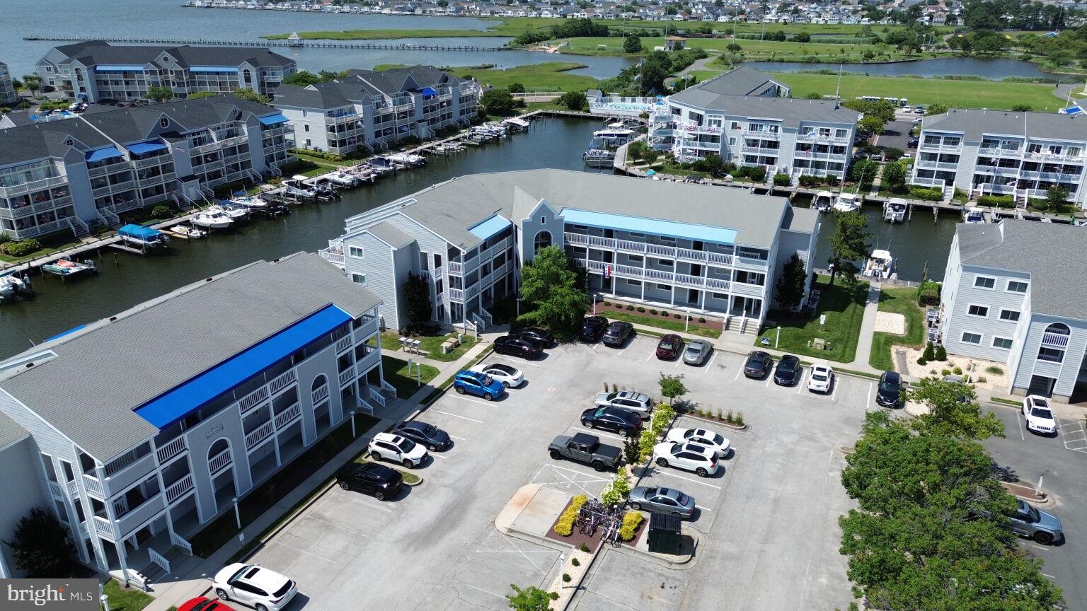 HIDDEN HARBOR - Residential