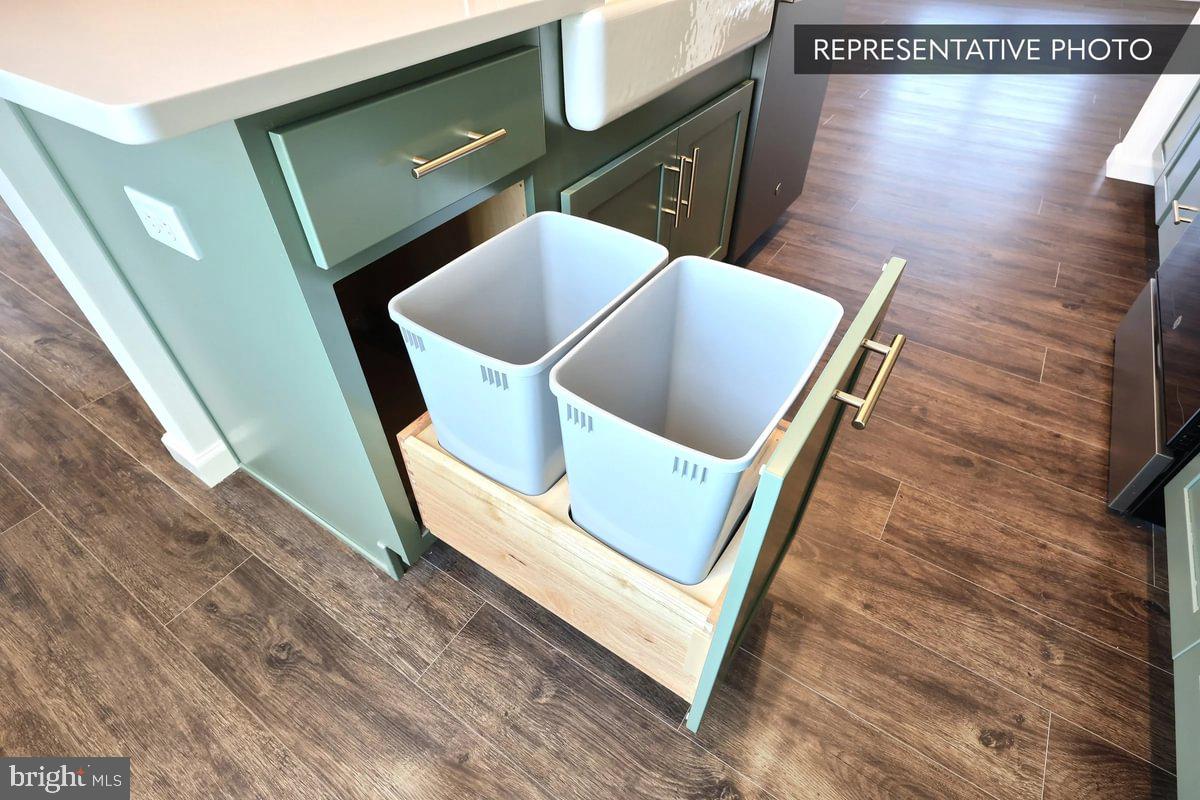 HILLS AT VALLEY VIEW - Residential