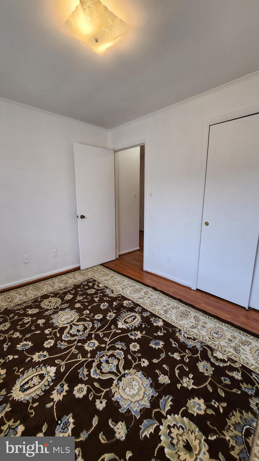 JAMES LEE - Residential