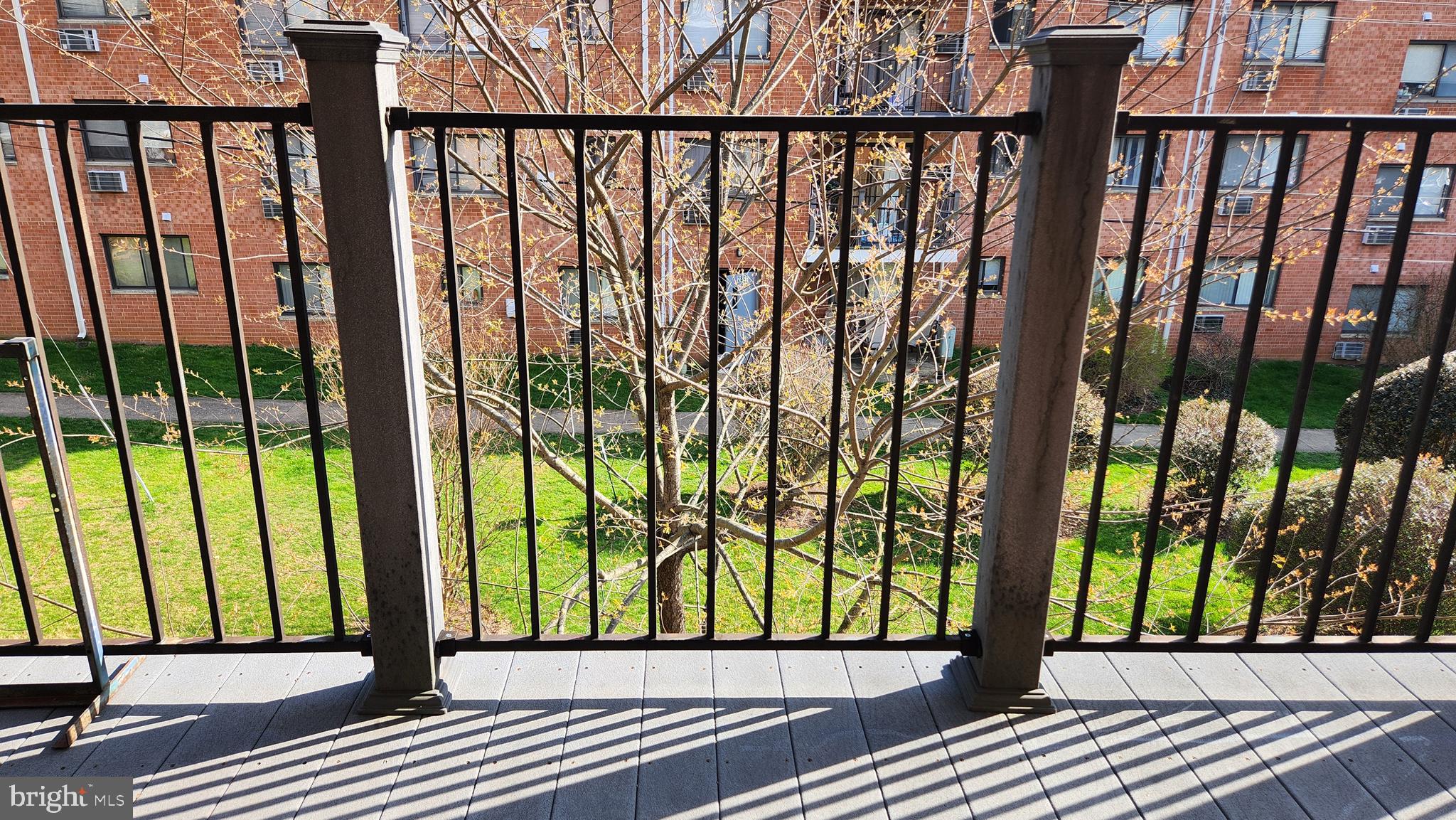 JAMES LEE - Residential