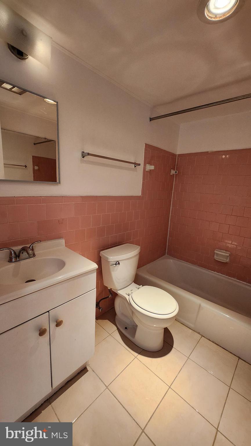 JAMES LEE - Residential