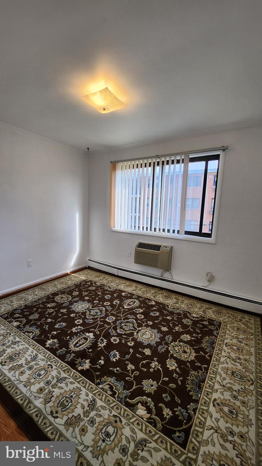 JAMES LEE - Residential