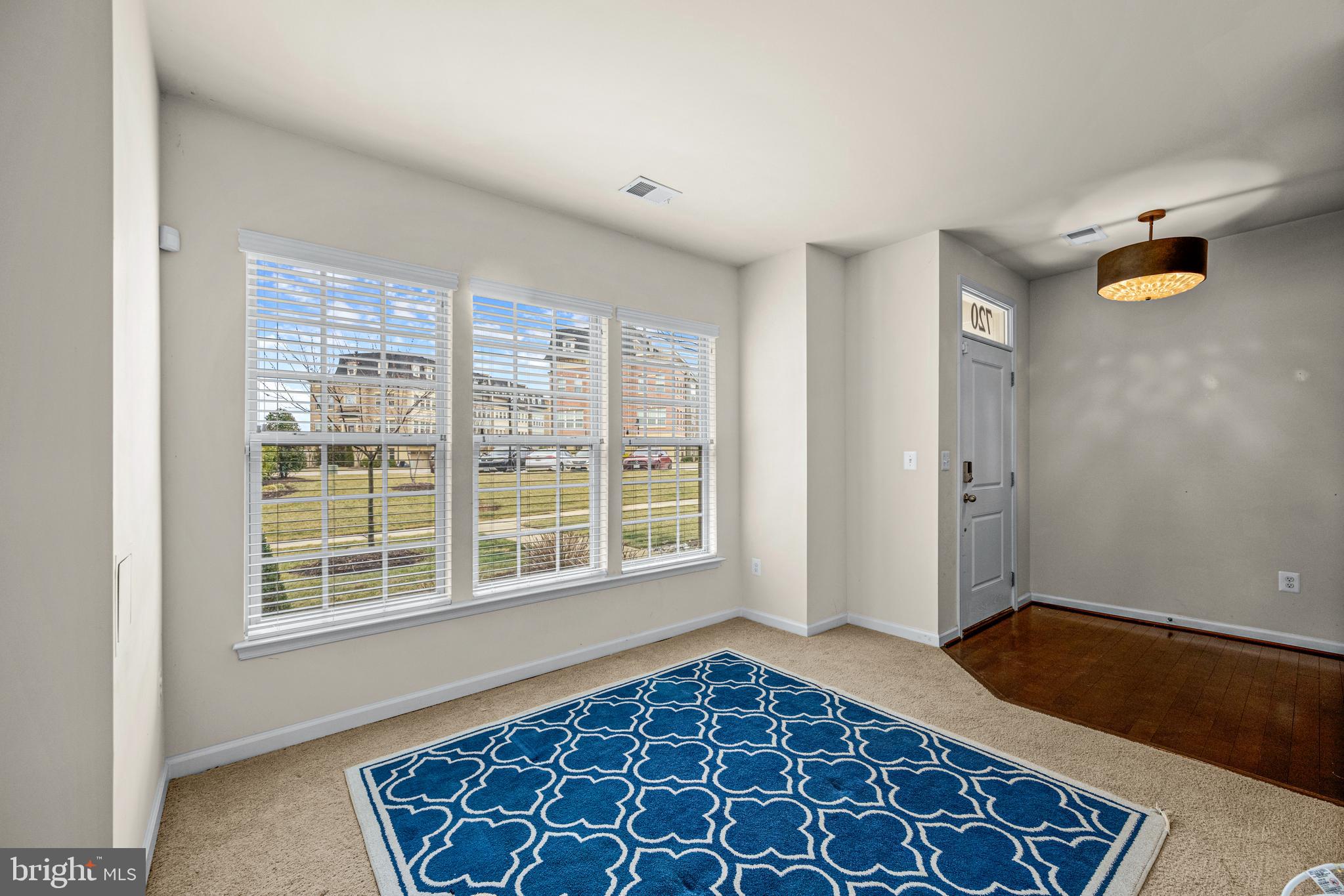 POTOMAC OVERLOOK - Residential Lease