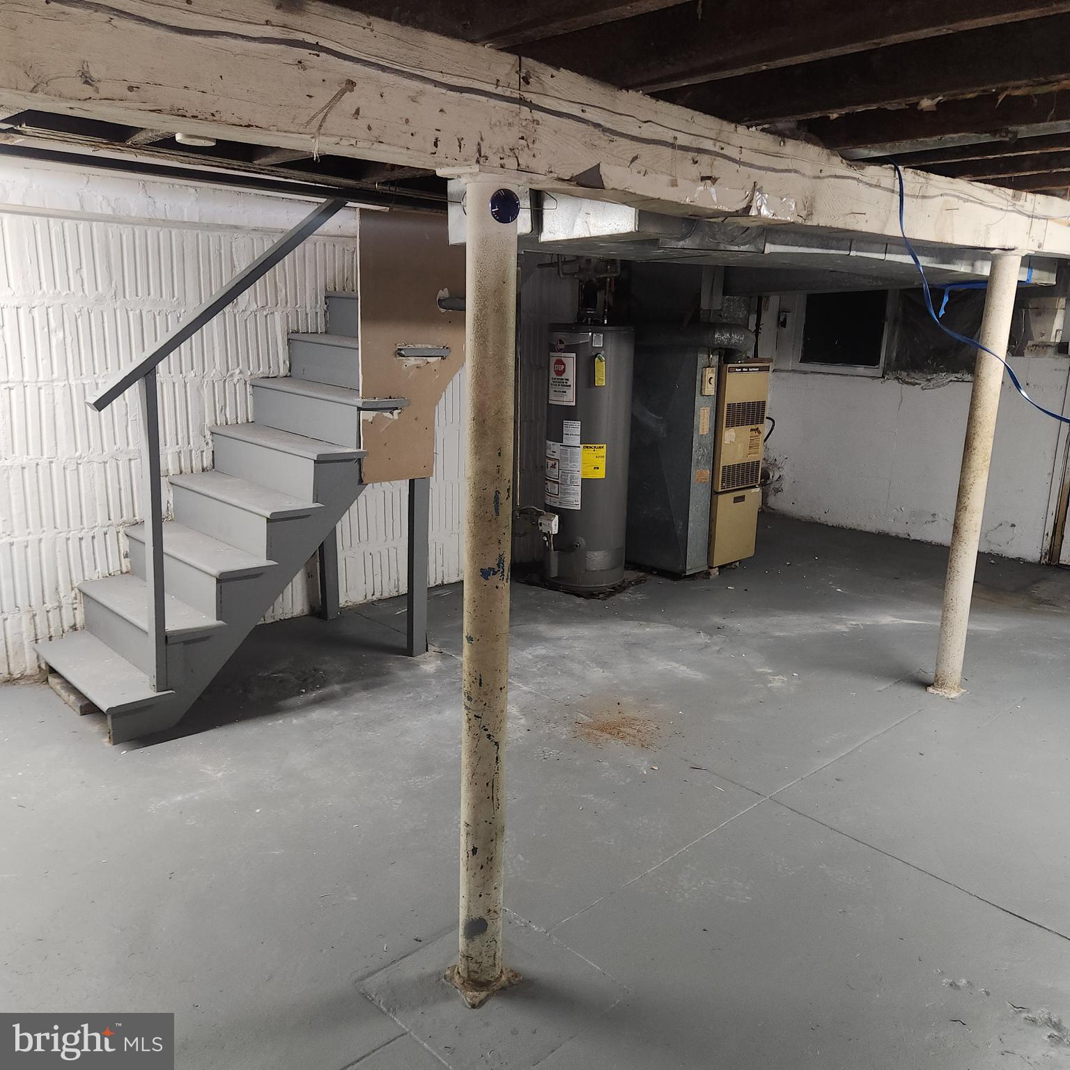 1029 IRONSIDE ROAD