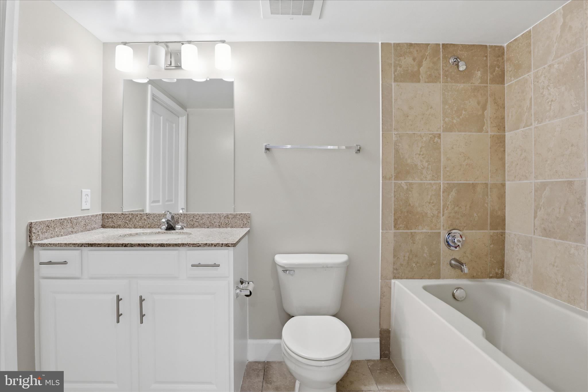 RESIDENCES AT STATION SQUARE - Residential