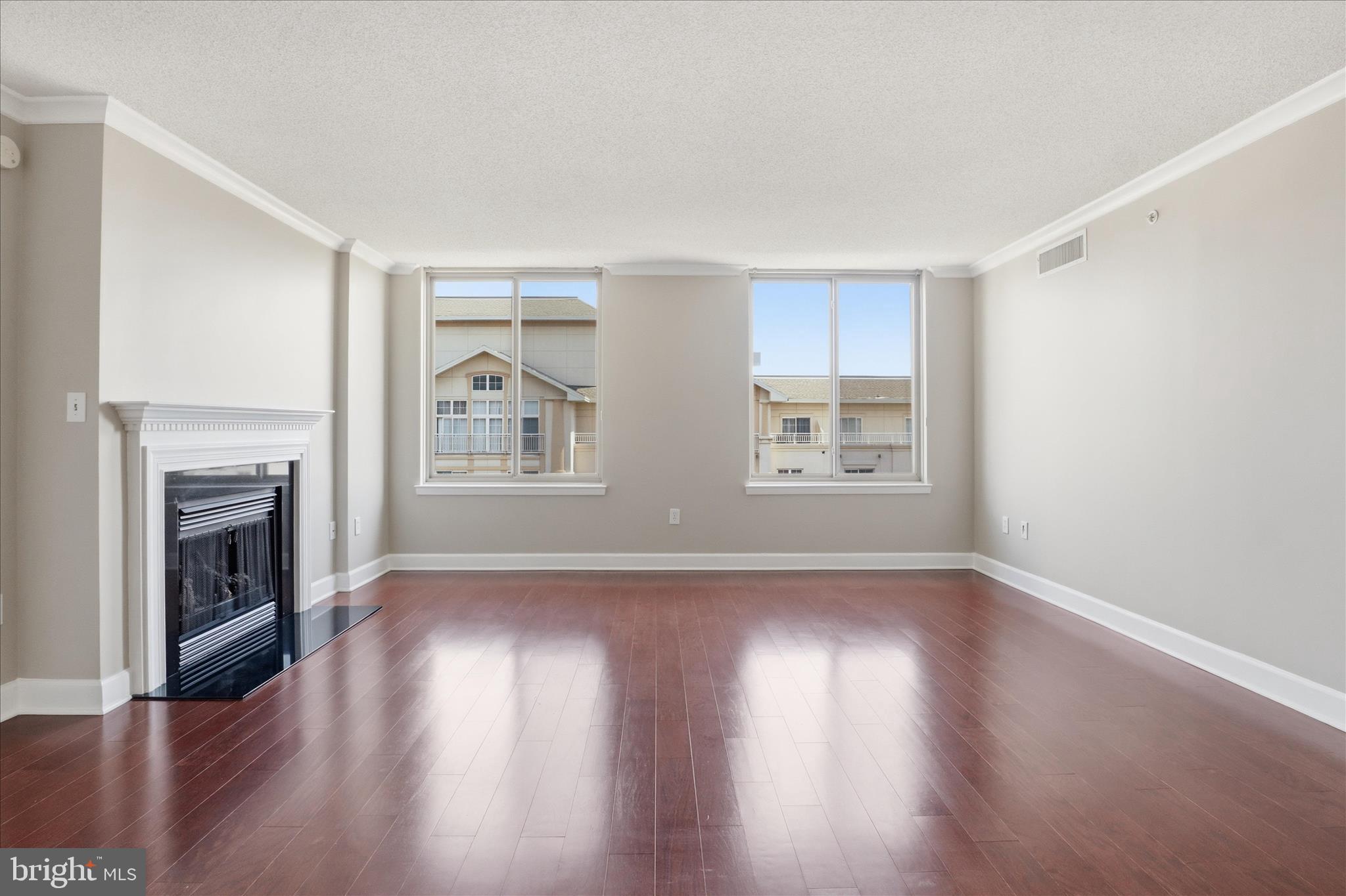 RESIDENCES AT STATION SQUARE - Residential