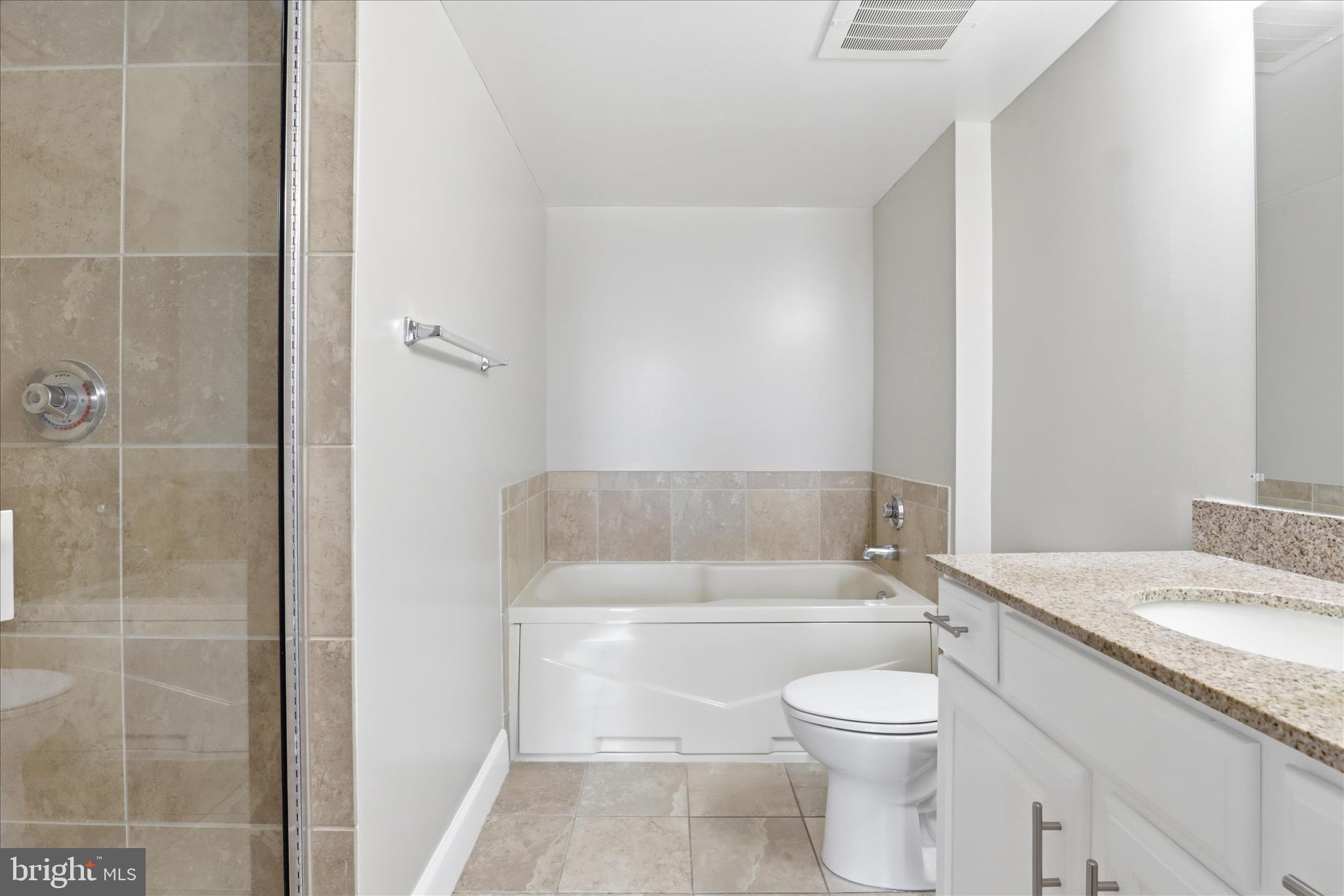 RESIDENCES AT STATION SQUARE - Residential