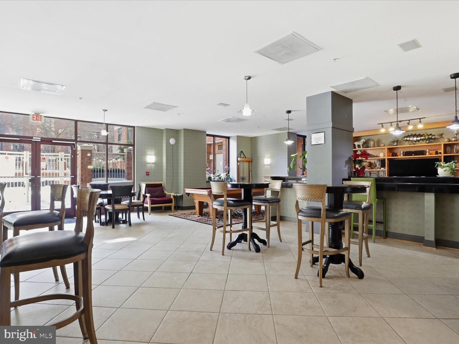 1220 N FILLMORE STREET 908